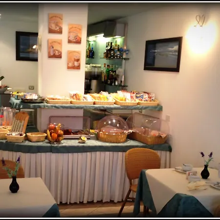 Mistral 3* Marina di Campo